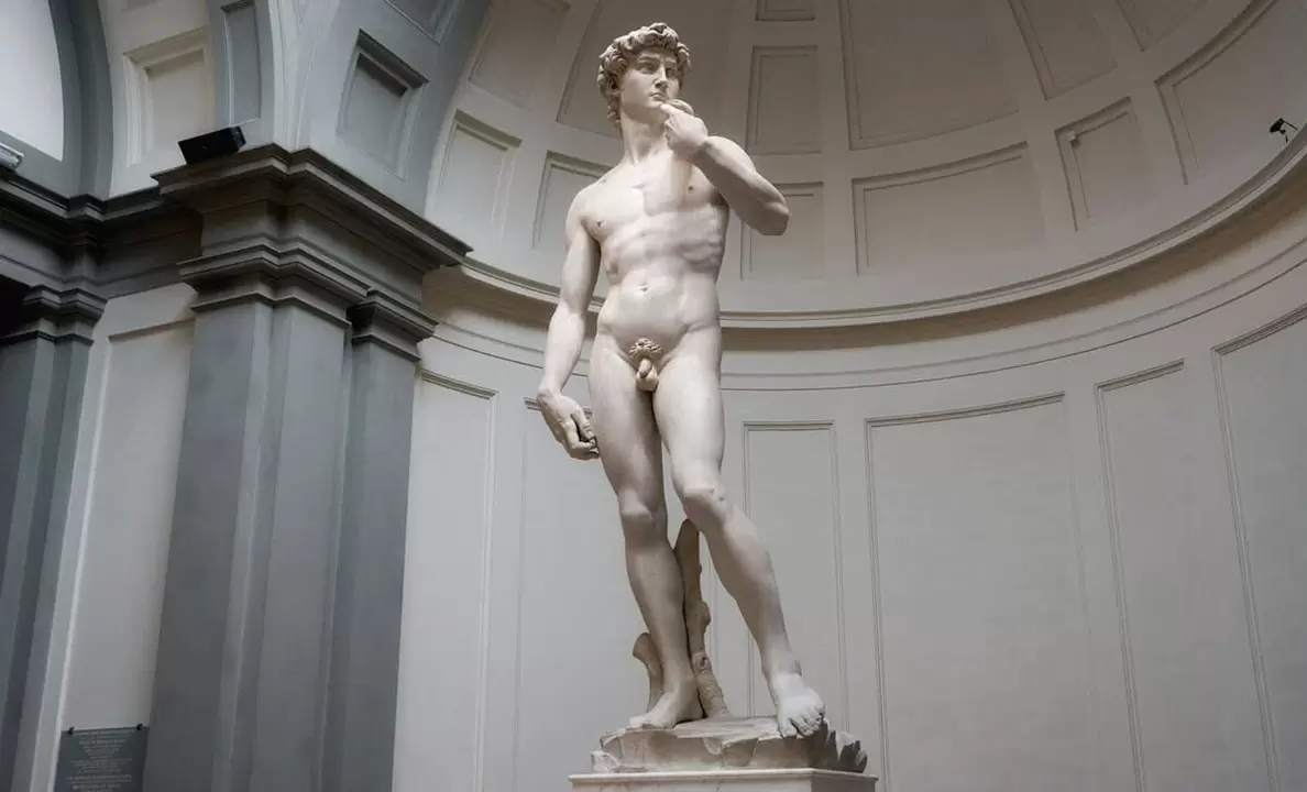 Male nude sculpture and penis enlargement